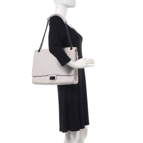 Chanel Paris Classic 2.55 Reissue XL Aged Calfskin Maxi Flap Leather bag France - Picture 16 of 16